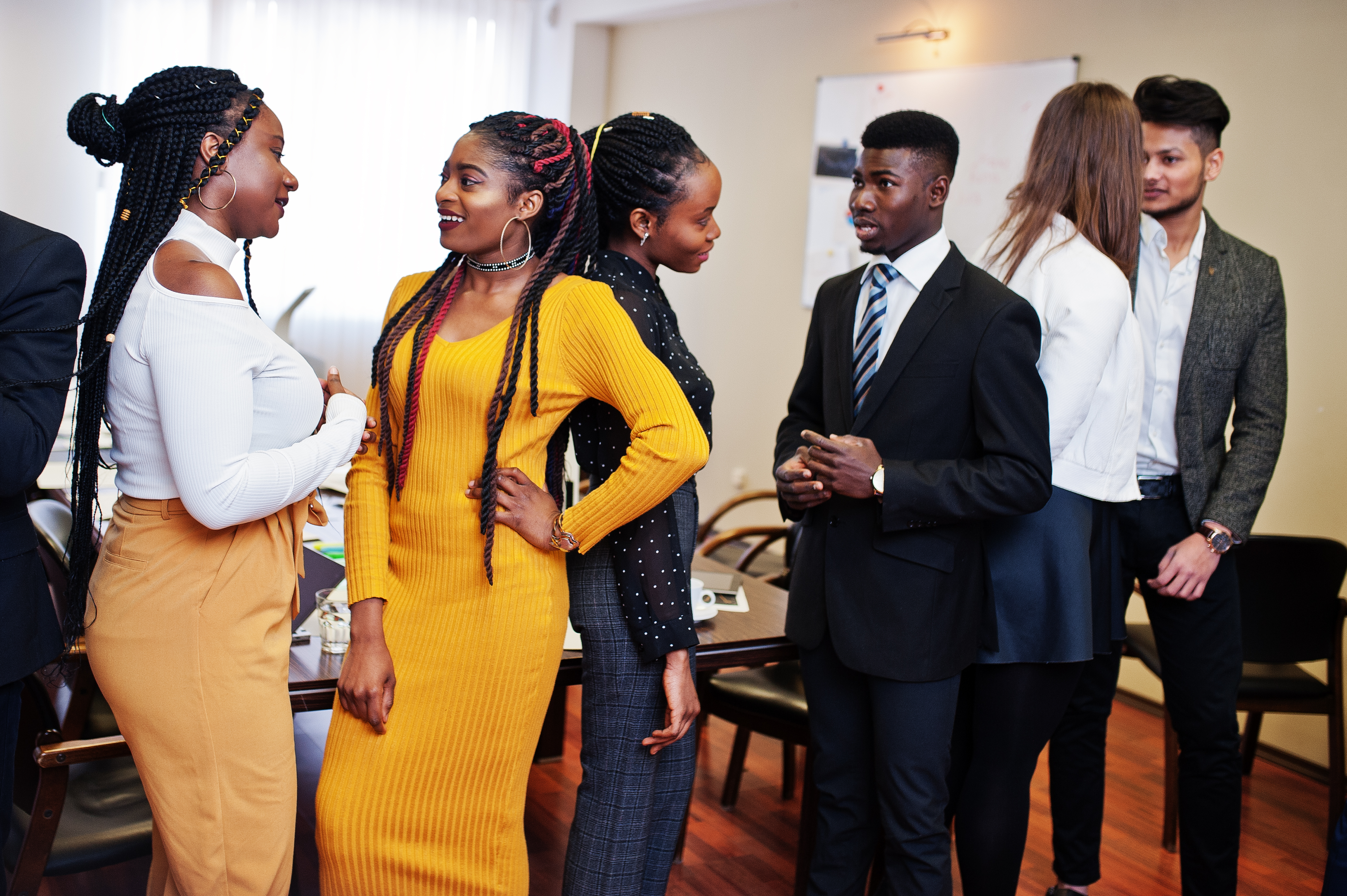 Audience networking and engaging at summit close